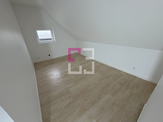 
Maison Montigny En Arrouaise 6 pièce(s) 110 m2
