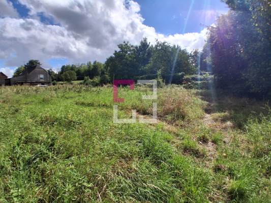 
Terrain Vervins 814 m2
