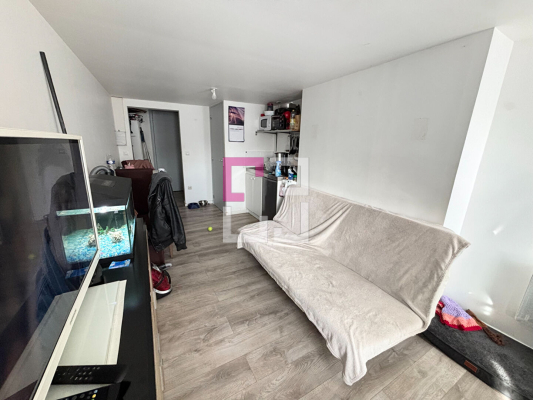 
Studio meublé Guise 18 m2
