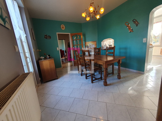 
Maison Chauny 8 pièce(s) 214 m2
