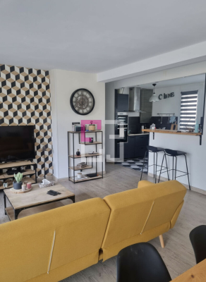 
Appartement SAINT-QUENTIN 4 pièces 77 m²
