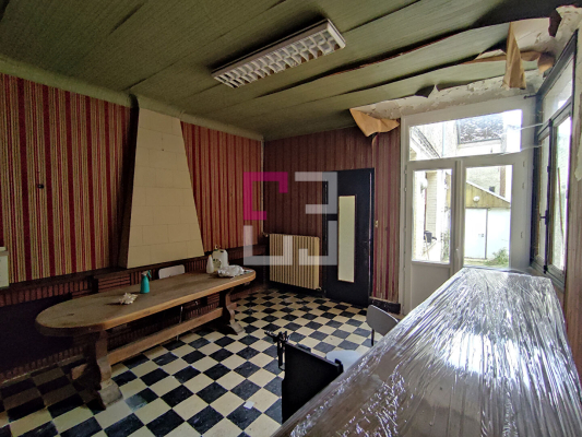 
Local commercial Bohain En Vermandois 7 pièce(s) 180 m2
