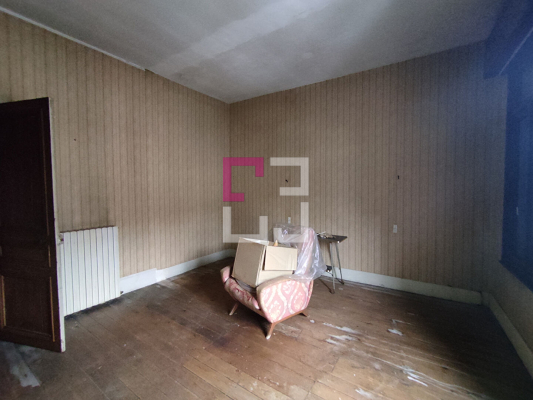 
Local commercial Bohain En Vermandois 7 pièce(s) 180 m2
