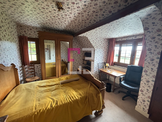 
Maison Rougeries 11 pièce(s) 202 m2
