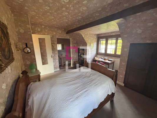 
Maison Rougeries 11 pièce(s) 202 m2
