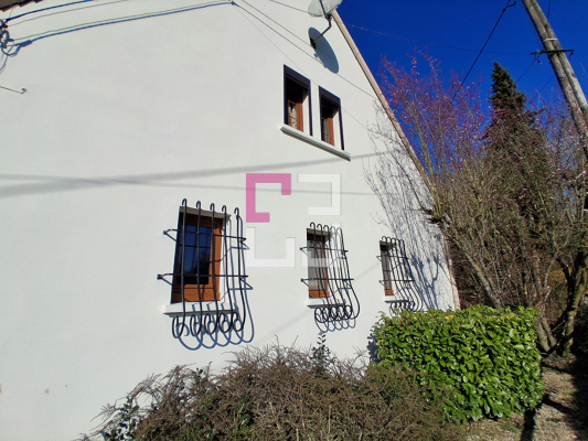 
Maison Rougeries 11 pièce(s) 202 m2
