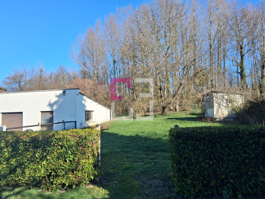 
Maison Rougeries 11 pièce(s) 202 m2
