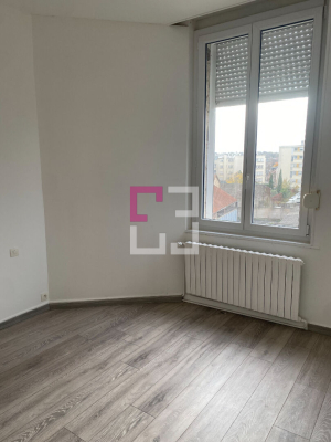 
Maison Saint Quentin 8 pièce(s) 93.08 m2
