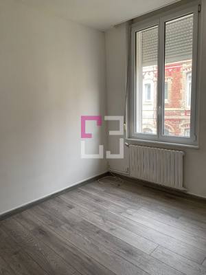 
Maison Saint Quentin 8 pièce(s) 93.08 m2
