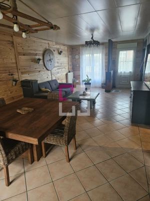 
Maison Montescourt Lizerolles 5 pièce(s) 130 m2
