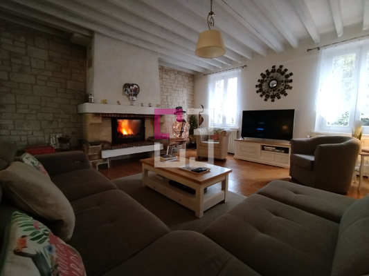 
Maison individuelle ASSIS SUR SERRE 7 pièces 165 m²
