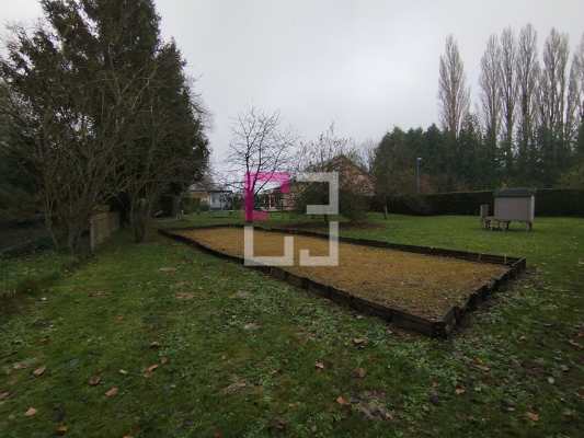 
Maison individuelle ASSIS SUR SERRE 7 pièces 165 m²
