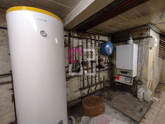 
Local commercial Sante Bohain En Vermandois 12 pièce(s) 364 m2
