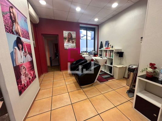 
Local commercial Chauny 100 m2
