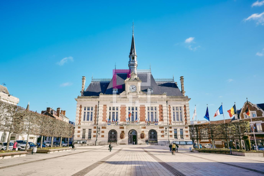 
Local commercial Chauny 100 m2
