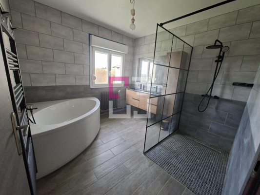 
Maison Gercy 3 pièce(s) 85 m2
