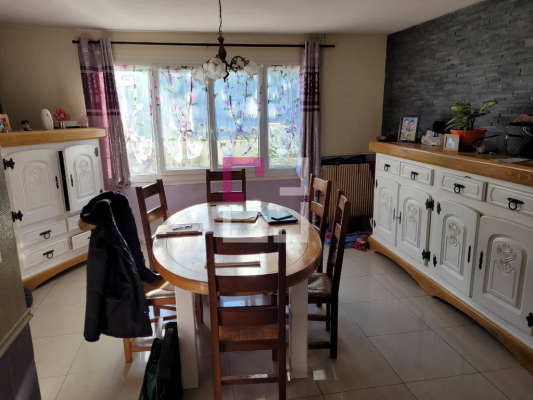 
INVESTISSEURS!!!! Maison 7 pièces  105 m²
