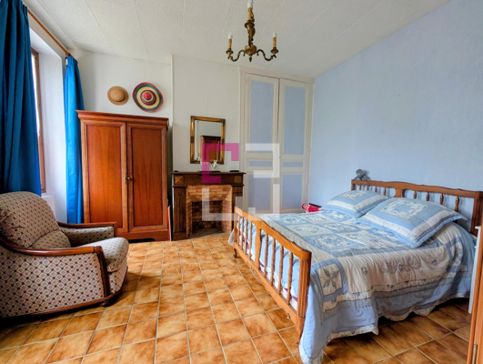 
Maison Cuts 4 pièce(s) 99 m2
