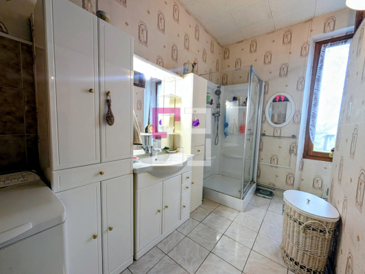 
Maison Cuts 4 pièce(s) 99 m2
