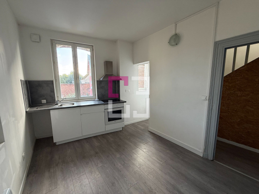 
Immeuble La Fère 12 pièce(s) 230 m²
