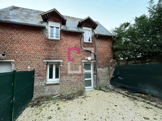 
Immeuble La Fère 12 pièce(s) 230 m²
