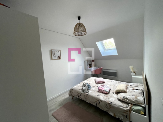 
Immeuble composé de 2 Maisons louées Guise
