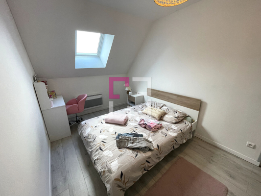 
Immeuble composé de 2 Maisons louées Guise
