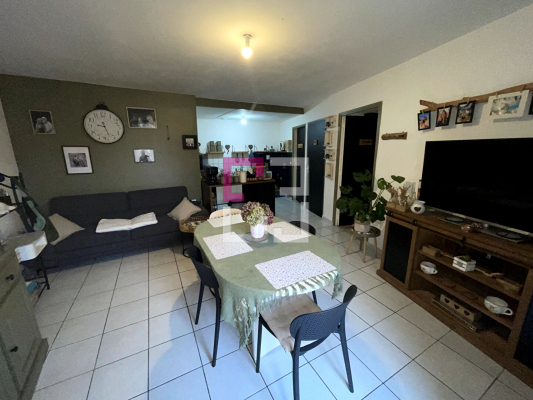 
Immeuble 4 appartements Periphérie Proche GUISE
