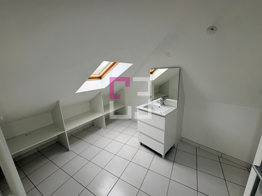 
Maison Saint Quentin 3 pièce(s) 79.15 m2
