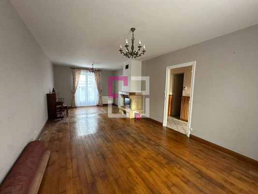 
Maison Hombleux 6 pièce(s) 138 m2
