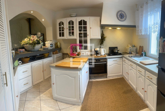 
Maison Bourguignon Sous Coucy 7 pièce(s) 148 m2
