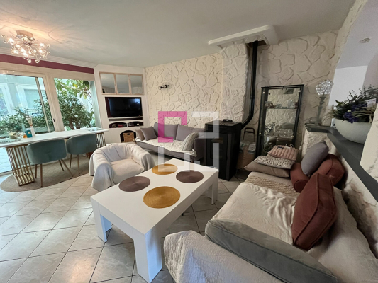 
Maison Bourguignon Sous Coucy 7 pièce(s) 148 m2
