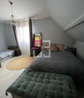 
Maison Bourguignon Sous Coucy 7 pièce(s) 148 m2
