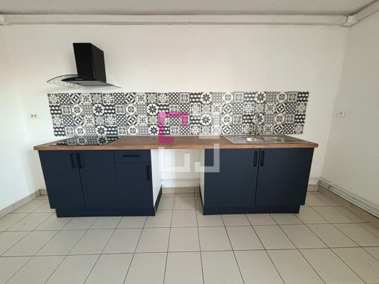 
Appartement Guise  6 pièce(s) 126 m2
