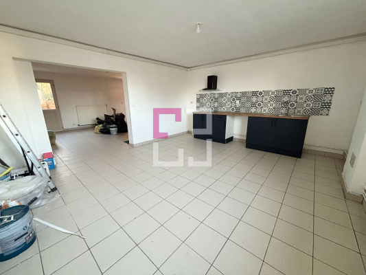 
Appartement Guise  6 pièce(s) 126 m2
