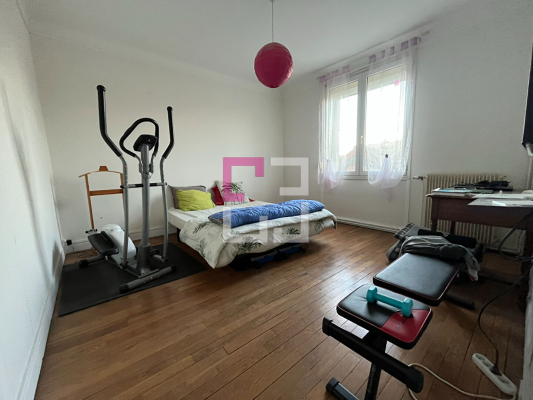 
Maison Tergnier 6 pièce(s) 135 m2
