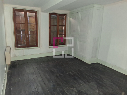 
Local commercial Montcornet 8 pièce(s) 155 m2
