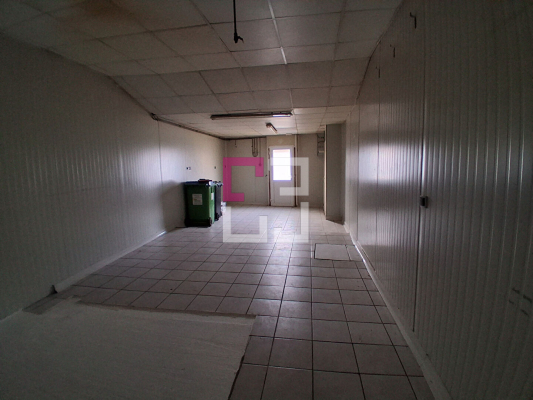 
Local commercial Montcornet 8 pièce(s) 155 m2
