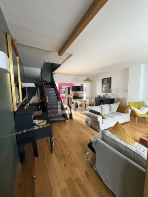 
Maison Saint Quentin 6 pièce(s) 140 m2
