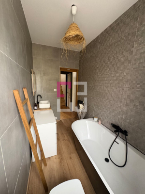 
Maison Saint Quentin 6 pièce(s) 140 m2
