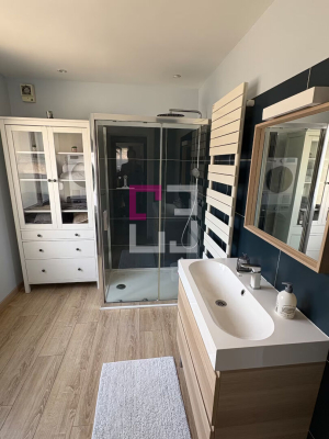 
Maison Saint Quentin 6 pièce(s) 140 m2
