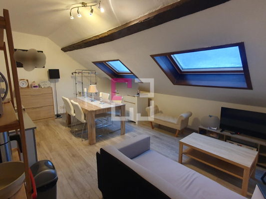 
Immeuble Saint Quentin 8 pièce(s) 138 m2
