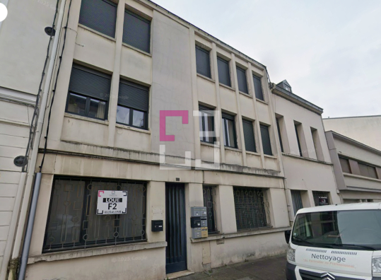 
Immeuble Saint Quentin 7 pièce(s)
