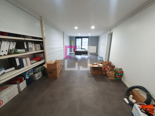 
Local commercial Saint Quentin 7 pièce(s) 1172 m2
