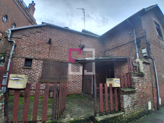 
Immeuble Vervins 6 pièce(s) 207.66 m2
