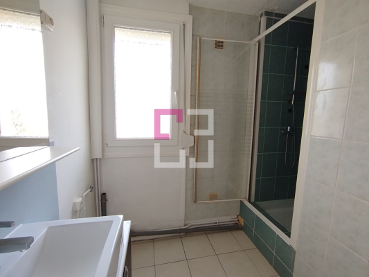 
Appartement SAINT-QUENTIN 4 pièces 65 m²
