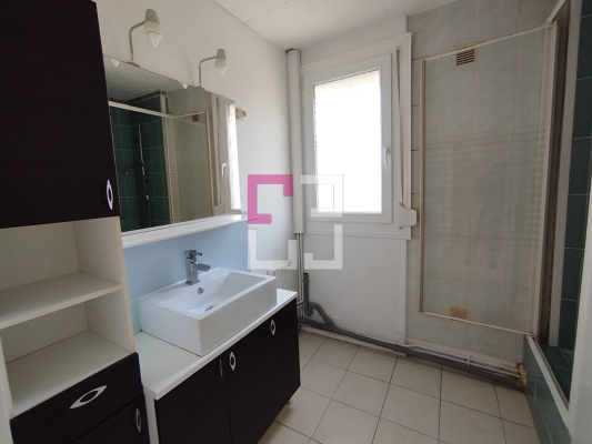 
Appartement SAINT-QUENTIN 4 pièces 67 m²
