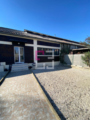 
Immeuble Noyon 9 pièce(s) 230 m2
