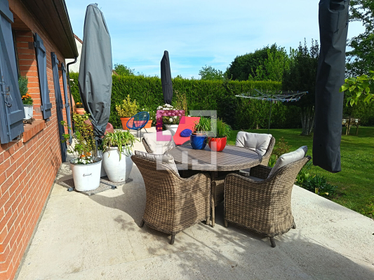 
SEBONCOURT (02110)
