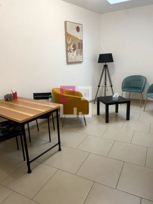 
Local commercial St Quentin 20 m2
